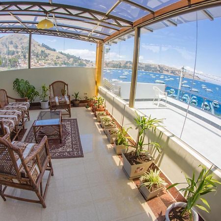 Hotel Lago Azul Copacabana  Eksteriør bilde