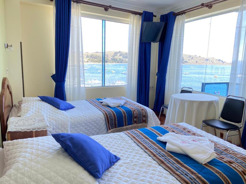 Hotel Lago Azul Copacabana  Rom bilde