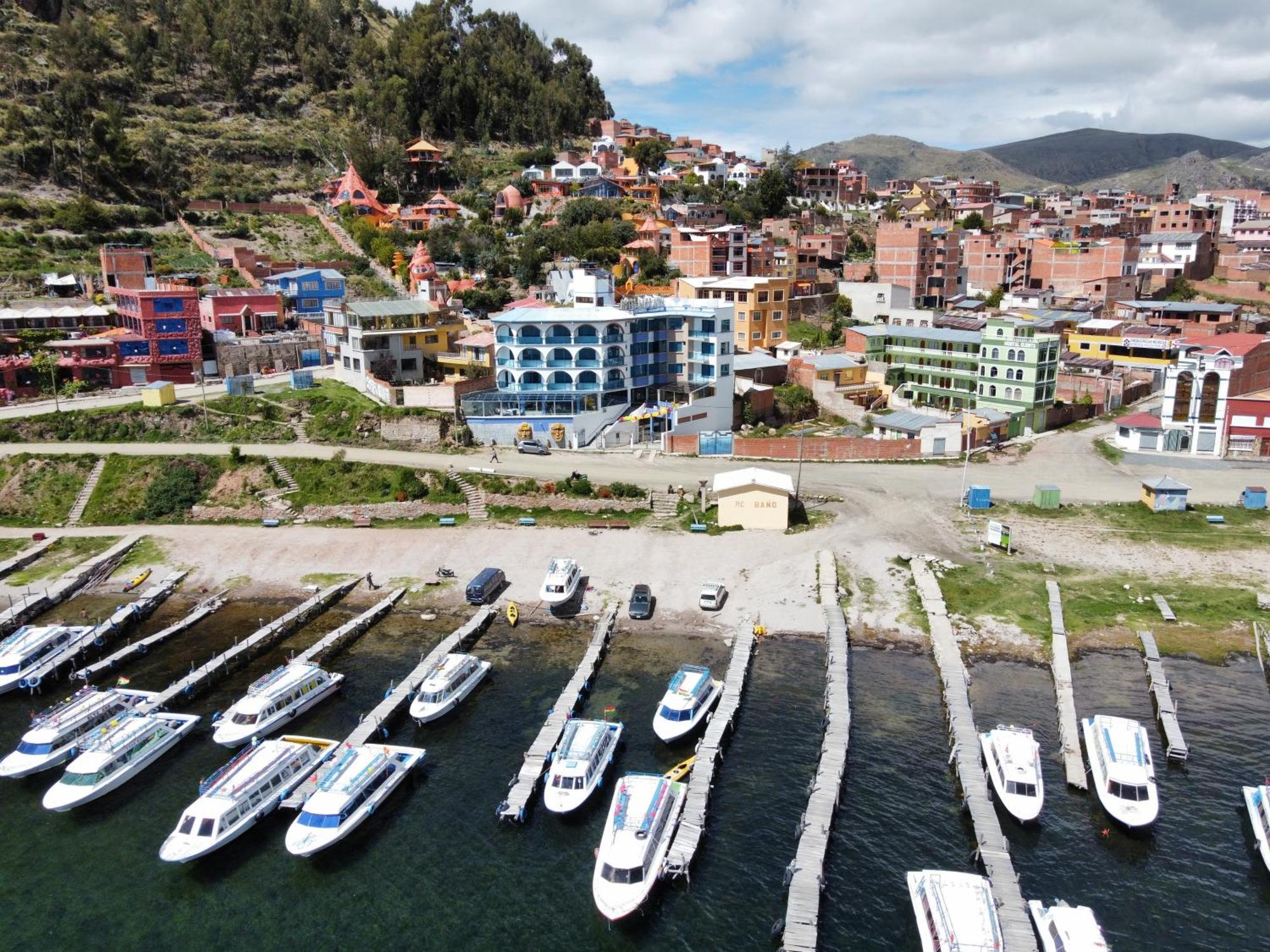 Hotel Lago Azul Copacabana  Rom bilde